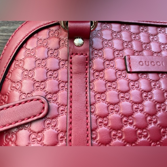 Gucci microguccissima mini dome crossbody bag - Picture 12 of 16